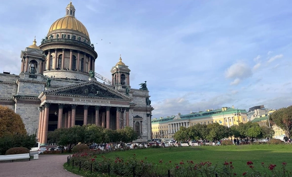 Экскурсионно-развлекательный тур в Санкт-Петербург (3 дня + ж/д)